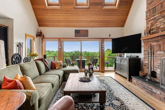 $1,499,000 | 652 Tierney Road, Cavendish, VT 05142