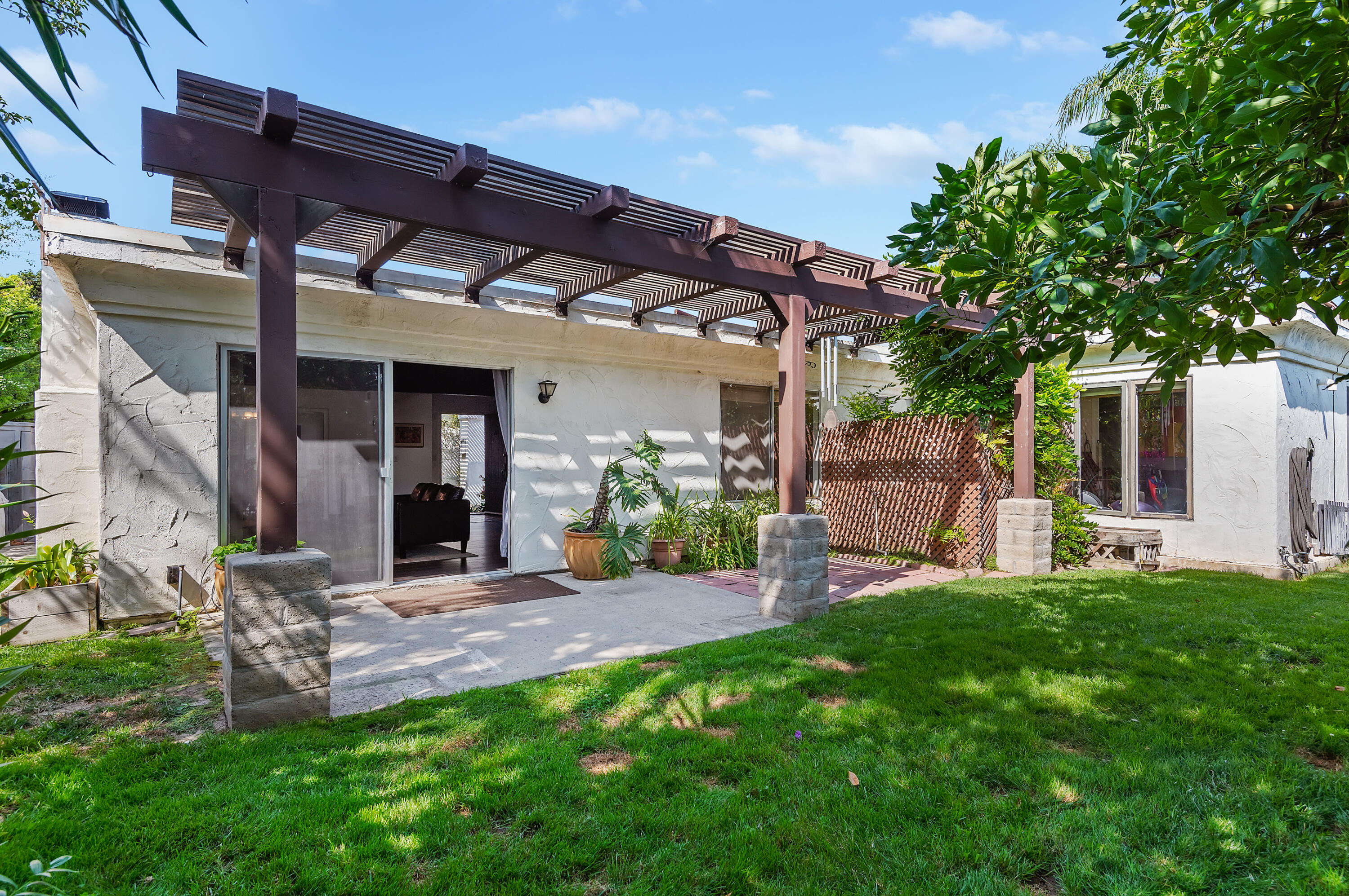 5231 Ogan Road Carpinteria, CA 93013 - Photo 21 of 23 11 - Rear View