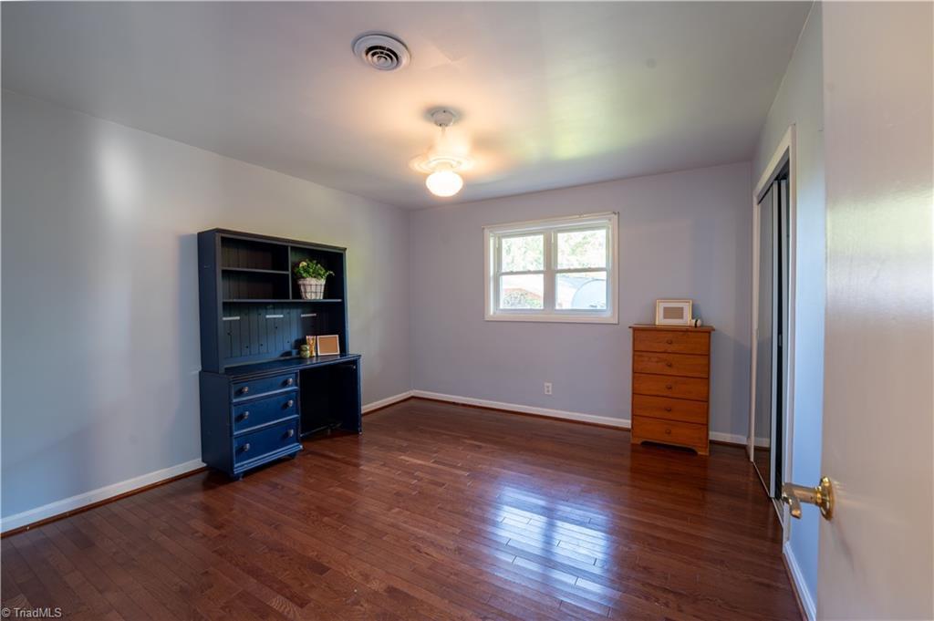 300 Pine Ridge Drive High Point, NC 27262 - Photo 20 of 29 Gallery Image 20
