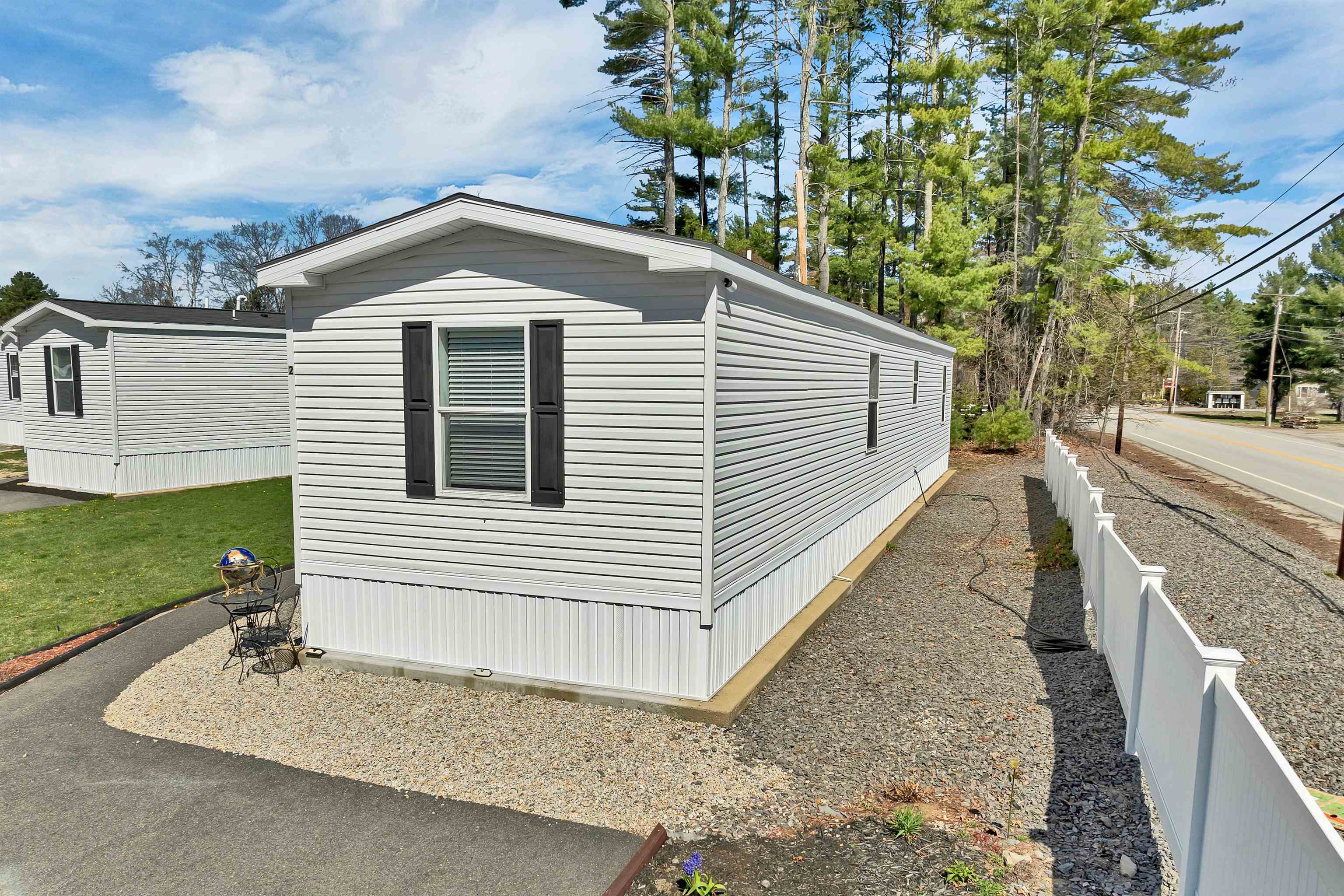 2 Atlas Place Derry, NH 03038 - Photo 8 of 29