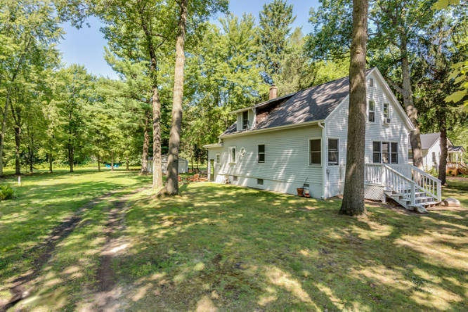 001-3-Set on 1 Acre