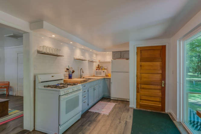 9433 Community Hall Road Union Pier, MI 49129 - Photo 11 of 31 011-6-Kitchen