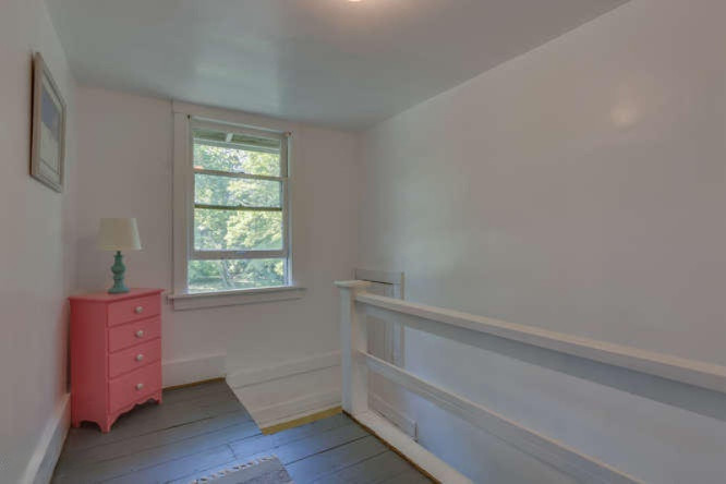 9433 Community Hall Road Union Pier, MI 49129 - Photo 20 of 31 020-22-Second Floor Landing