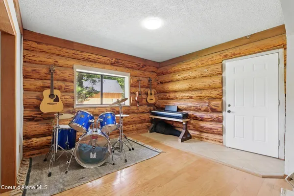 $749,000 | 76 Shadow Valley Lane, Clark Fork, ID 83811