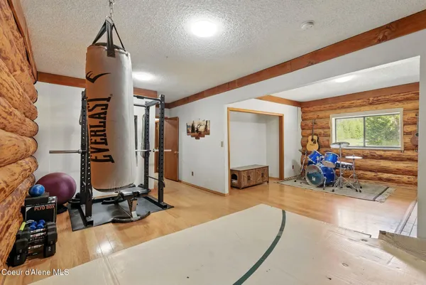 $749,000 | 76 Shadow Valley Lane, Clark Fork, ID 83811