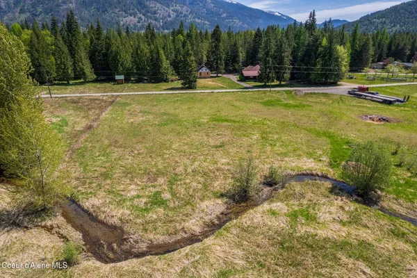 $749,000 | 76 Shadow Valley Lane, Clark Fork, ID 83811