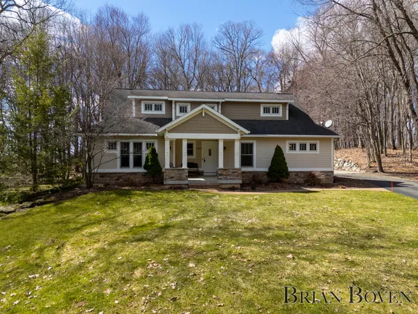 $750,000 | 7389 Silver Ridge Drive, Rockford, MI 49341