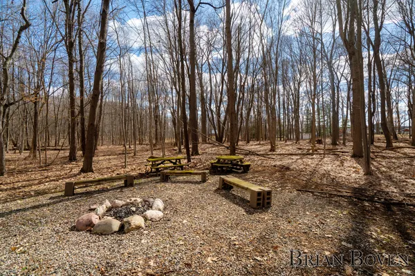 $750,000 | 7389 Silver Ridge Drive, Rockford, MI 49341