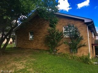 160 Brown Road Follansbee, WV 26037 - Photo 3 of 25