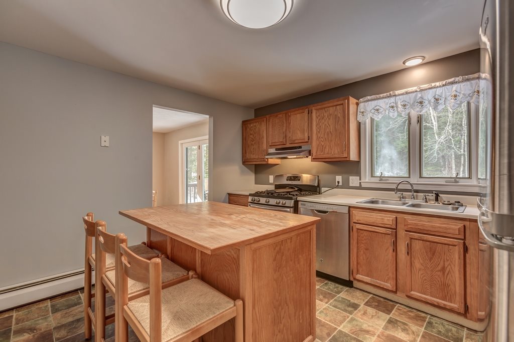 116 Taylor Road Peterborough, NH 03458 - Photo 15 of 36