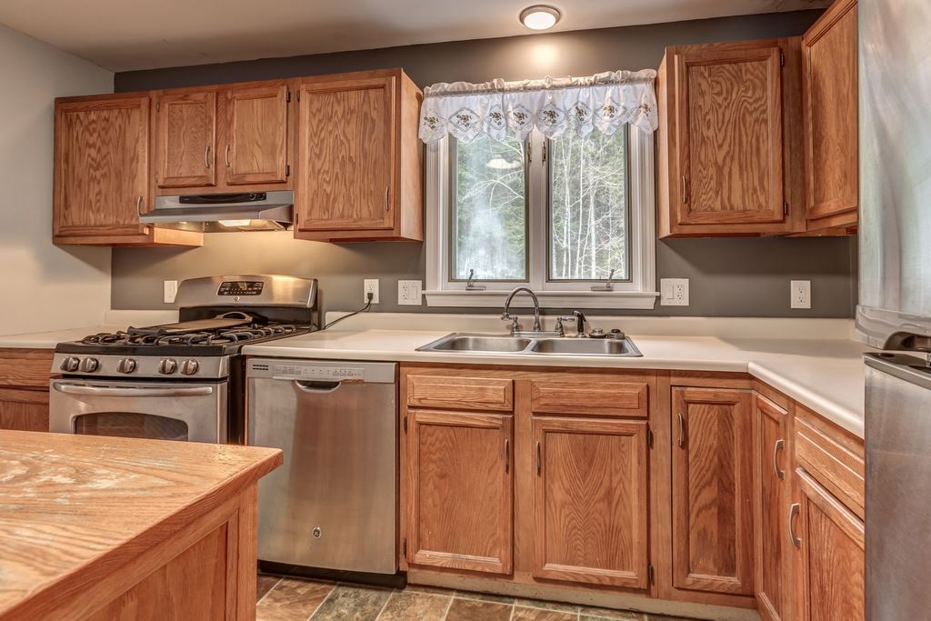 116 Taylor Road Peterborough, NH 03458 - Photo 16 of 36