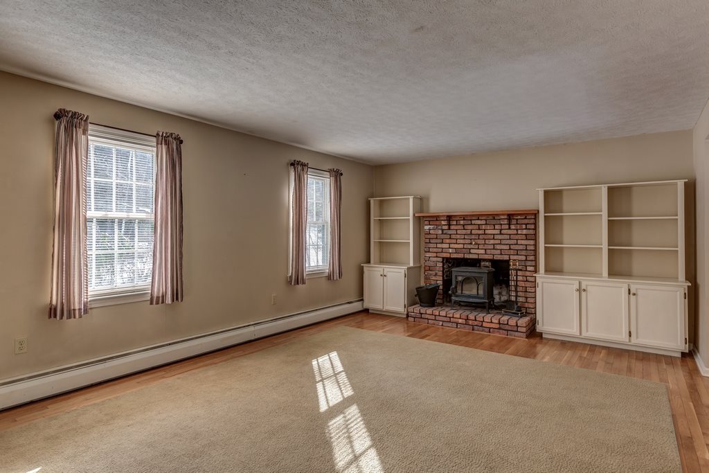 116 Taylor Road Peterborough, NH 03458 - Photo 6 of 36