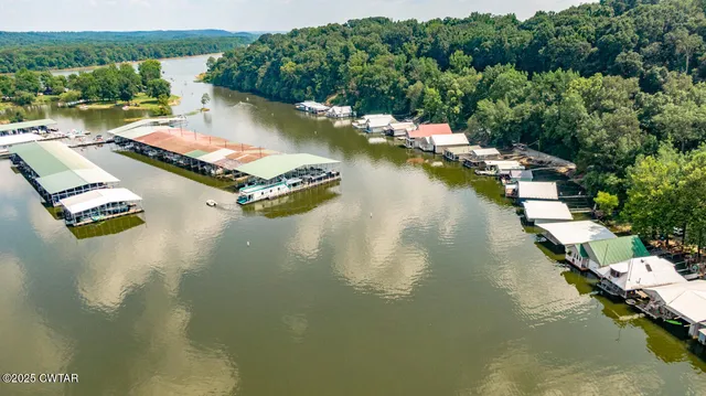 a view of a lake with houses