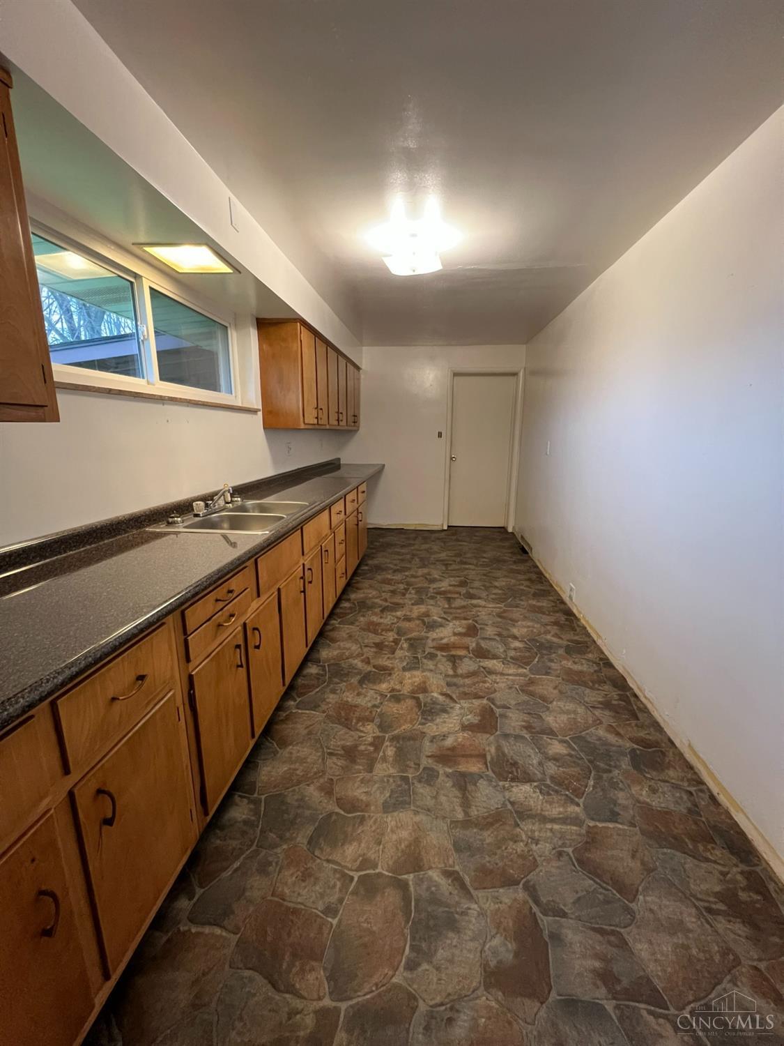 2534 Herold Road Batavia, OH 45103 - Photo 6 of 21 Gallery Image 6
