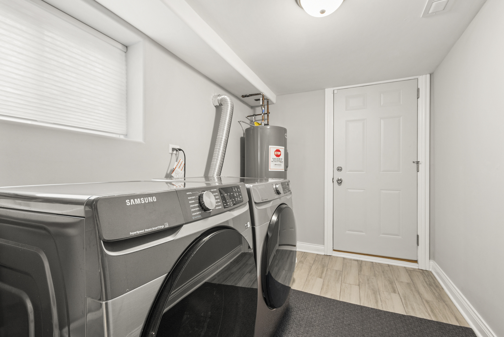 1885 West 108th Place Chicago, IL 60643 - Photo 26 of 31 a utility room with dryer and washer