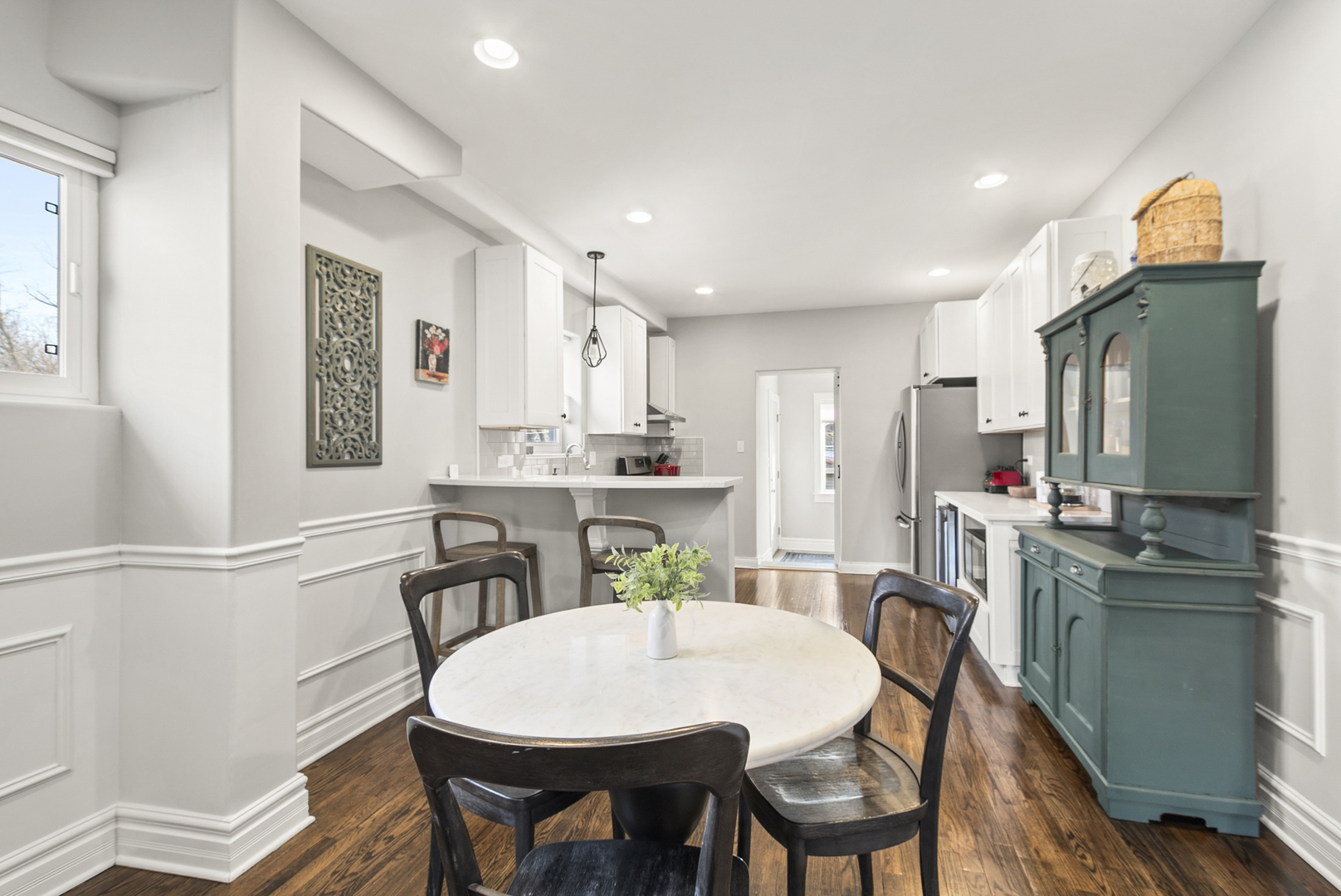 1885 West 108th Place Chicago, IL 60643 - Photo 7 of 31 a view of a dining room with furniture