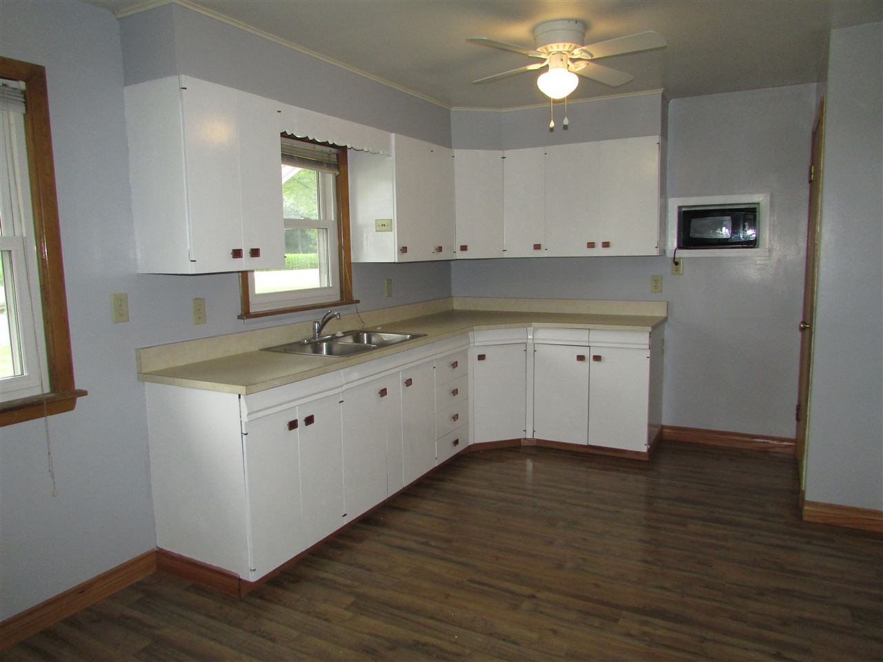 58670 Elm Road Mishawaka, IN 46544 - Photo 15 of 35 Gallery Image 15