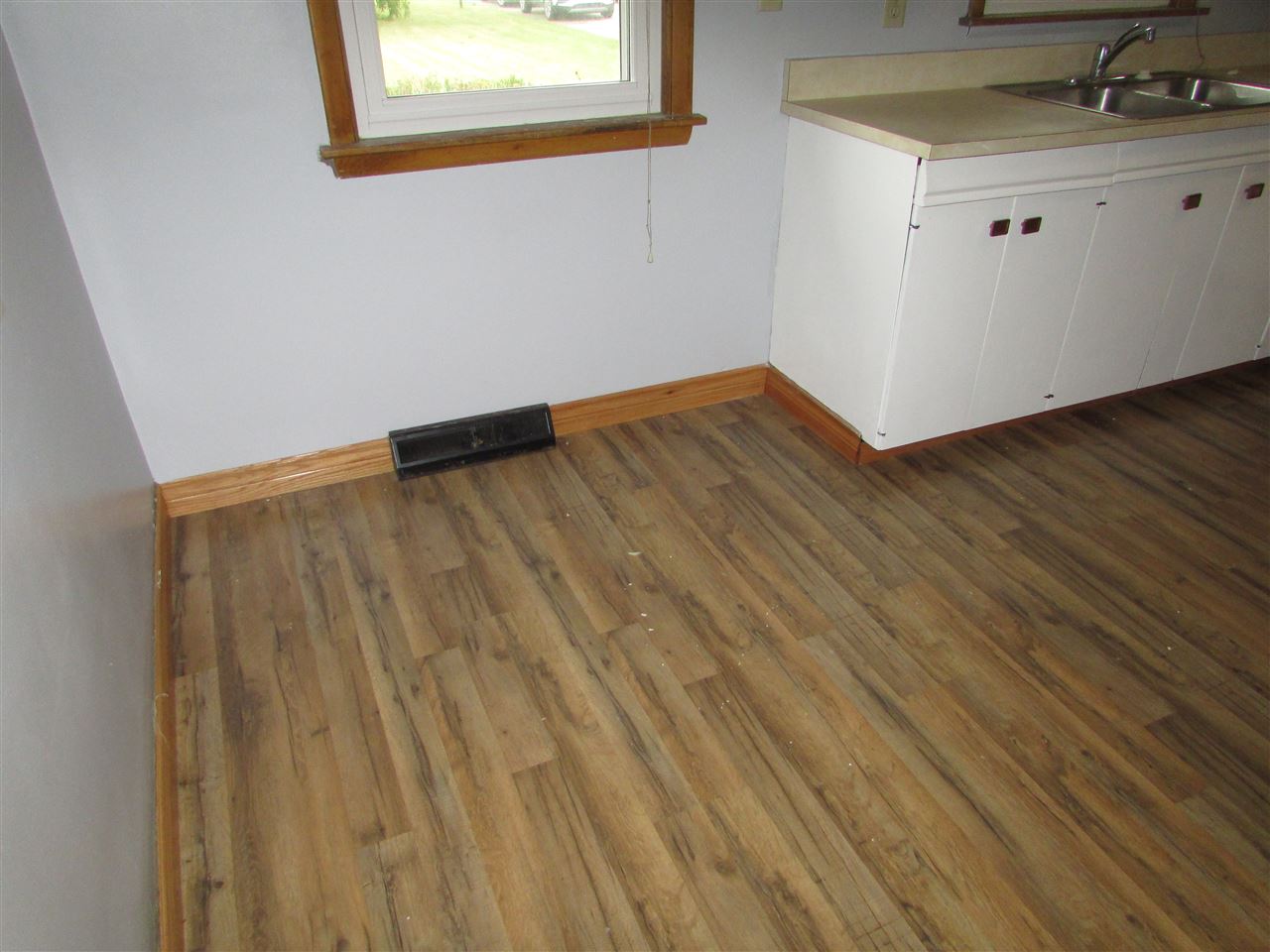 58670 Elm Road Mishawaka, IN 46544 - Photo 16 of 35 Gallery Image 16