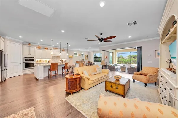 $925,000 | 13631 Salinas Street, Venice, FL 34293