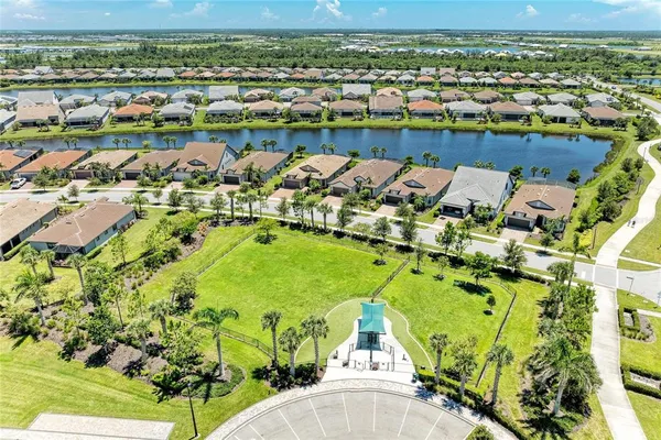 $925,000 | 13631 Salinas Street, Venice, FL 34293