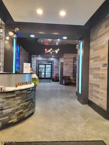 $1,975 | 1 Carriage City Plaza, Unit 1115, Rahway, NJ 07065