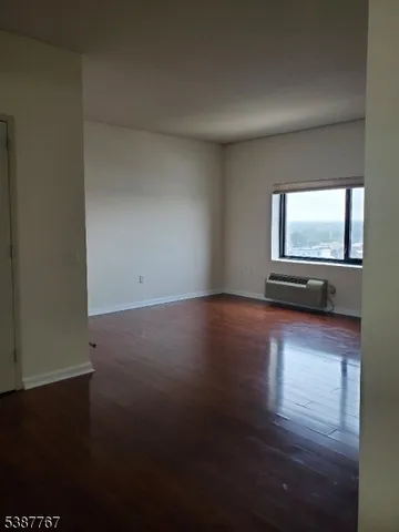 a view of empty room with window