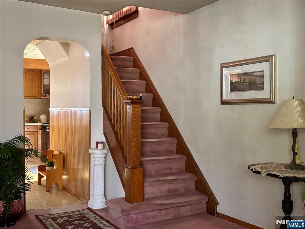 528 Terrace Avenue Hasbrouck Heights, NJ 07604 - Photo 9 of 18