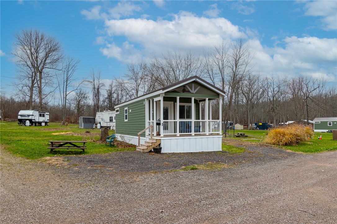 COME ENJOY LAKE BLUFF CAMPGROUND!