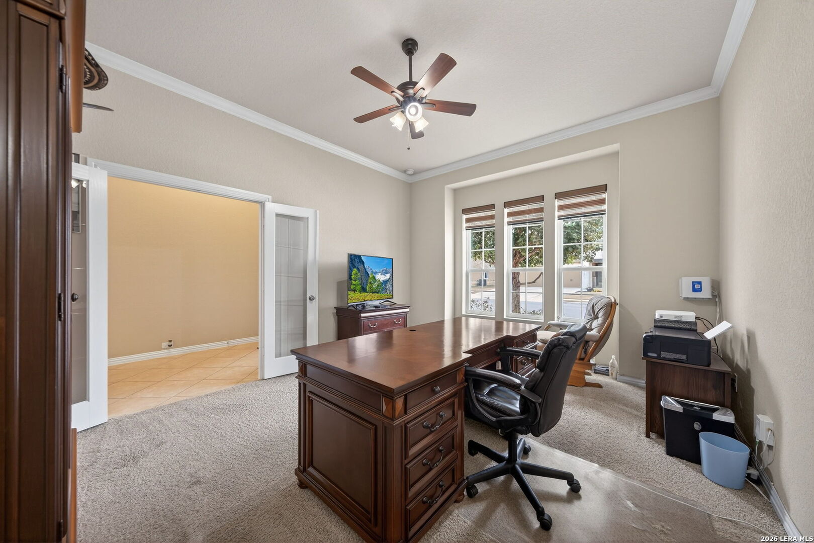 9108 Trail Stem Schertz, TX 78154 - Photo 6 of 26 a workspace with furniture and a window