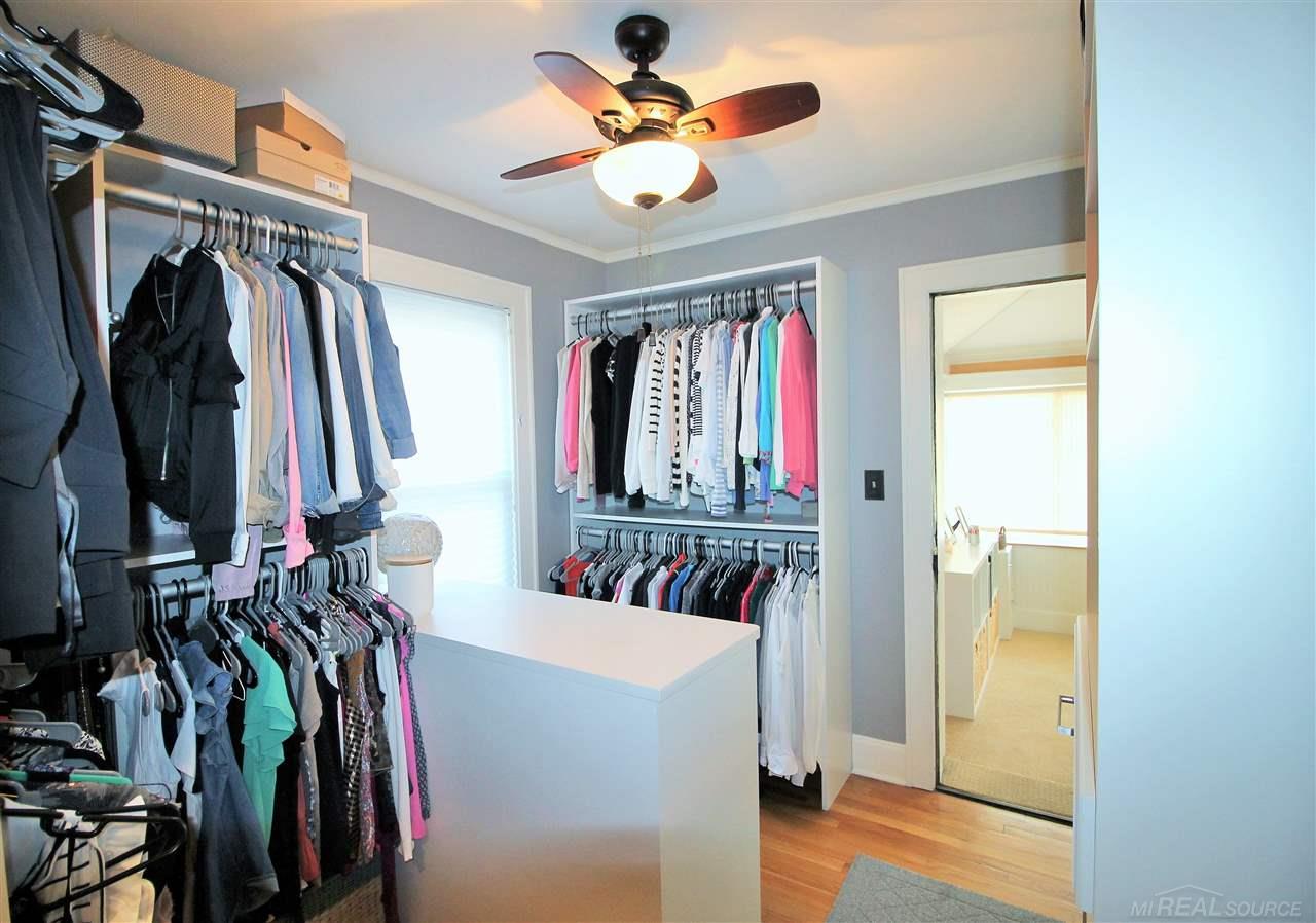 469 Touraine Road Grosse Pointe, MI 48236 - Photo 29 of 57 50078705-28.JPG