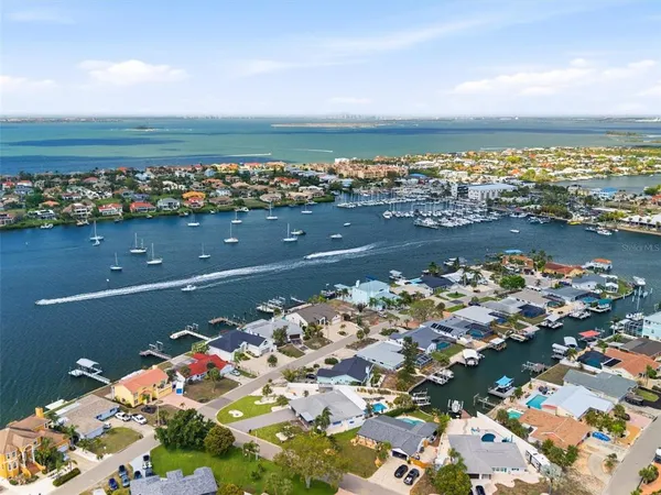 $1,195,000 | 1029 Bal Harbour Drive, Apollo Beach, FL 33572