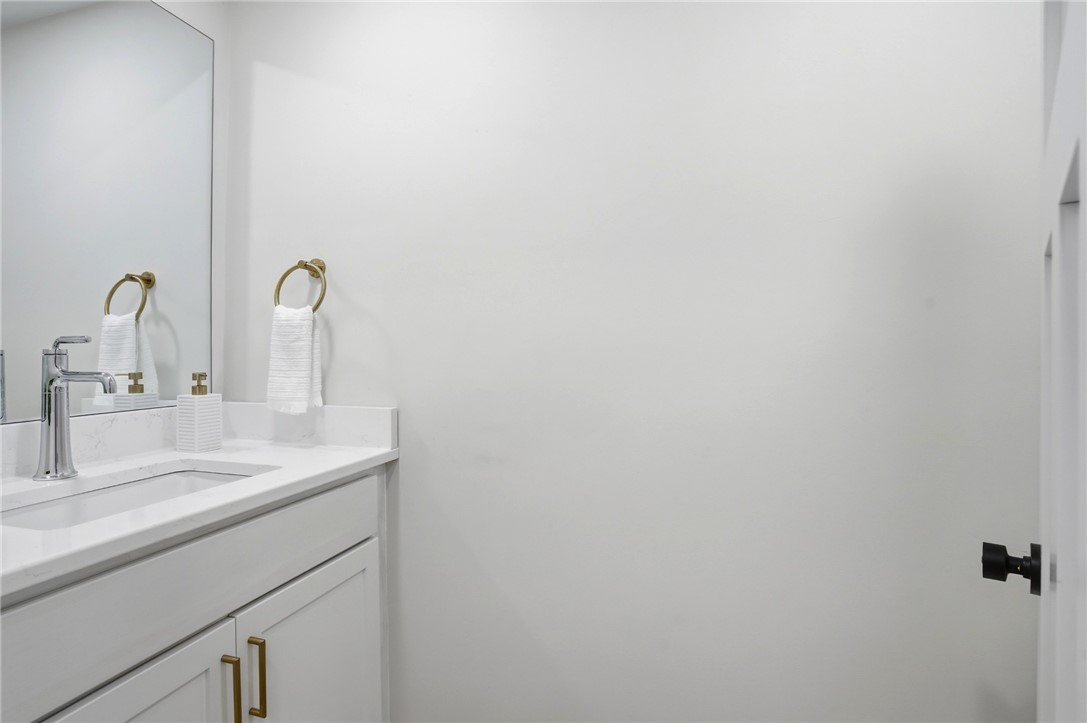 5763 Post Road East Greenwich, RI 02818 - Photo 32 of 50