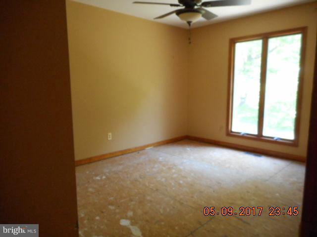 98 Wilson Road Huntingtown, MD 20639 - Photo 7 of 10 Bedroom