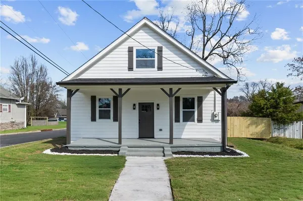 $225,000 | 1604 Broad Street Northeast, Conyers, GA 30012