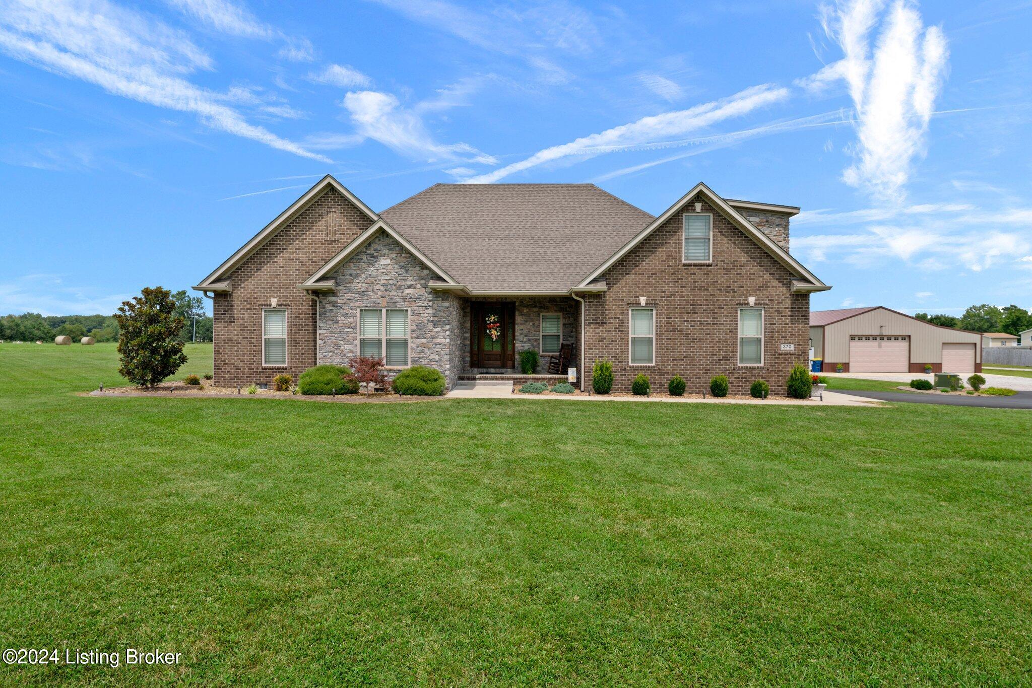 370 New Grove Road Smiths Grove, KY 42171 - Photo 1 of 42 1-web-or-mls-DSC05326