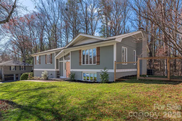 $625,000 | 330 Woody Lane, Asheville, NC 28804