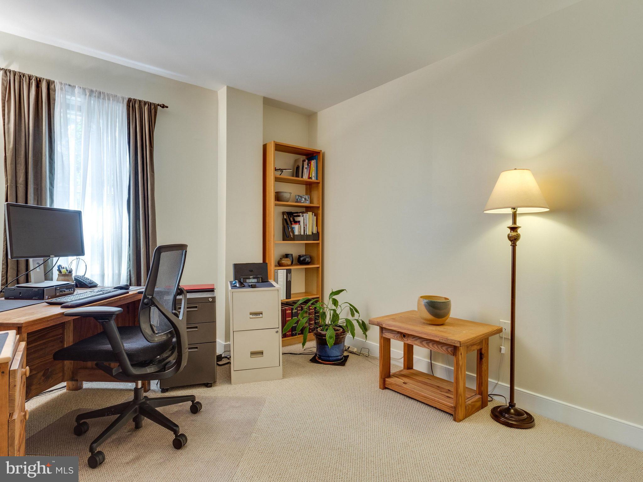 1727 R Street Northwest, Unit 504 Washington, DC 20009 - Photo 20 of 30 Bedroom