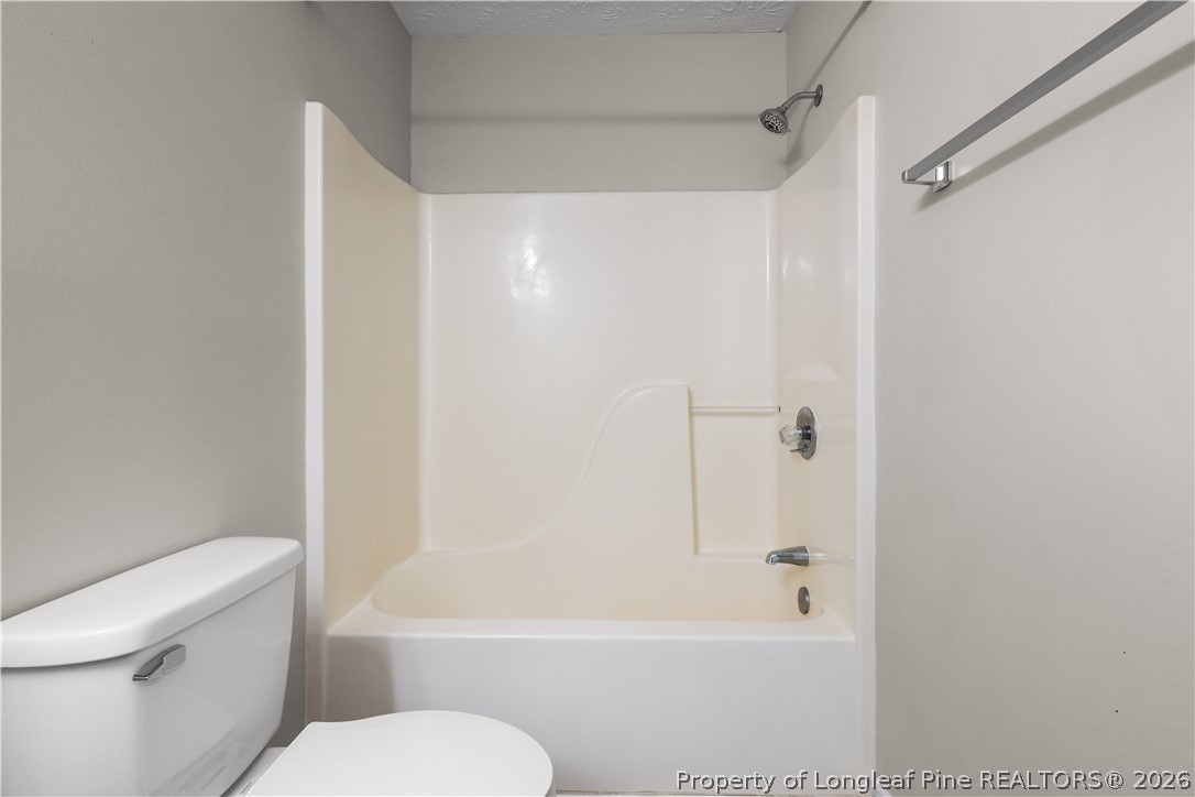 6438 Applewhite Road Fayetteville, NC 28304 - Photo 17 of 37 Gallery Image 17