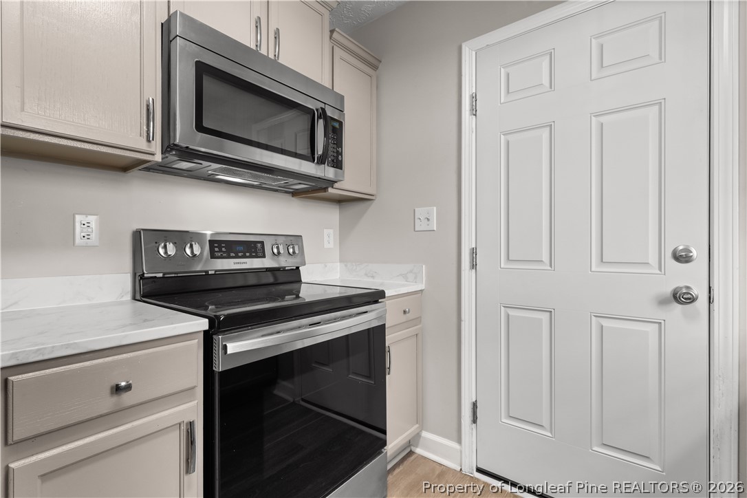 6438 Applewhite Road Fayetteville, NC 28304 - Photo 9 of 37 Gallery Image 9