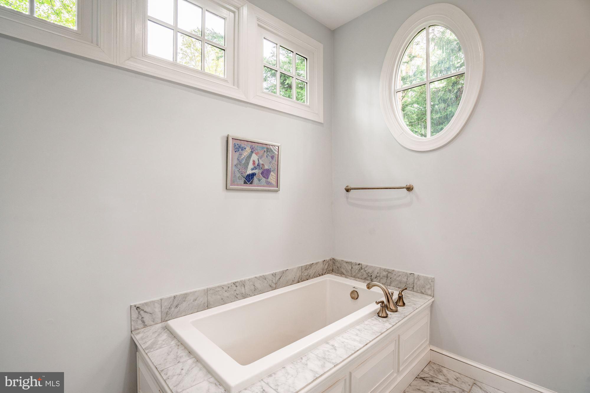 6705 Persimmon Tree Road Bethesda, MD 20817 - Photo 17 of 39