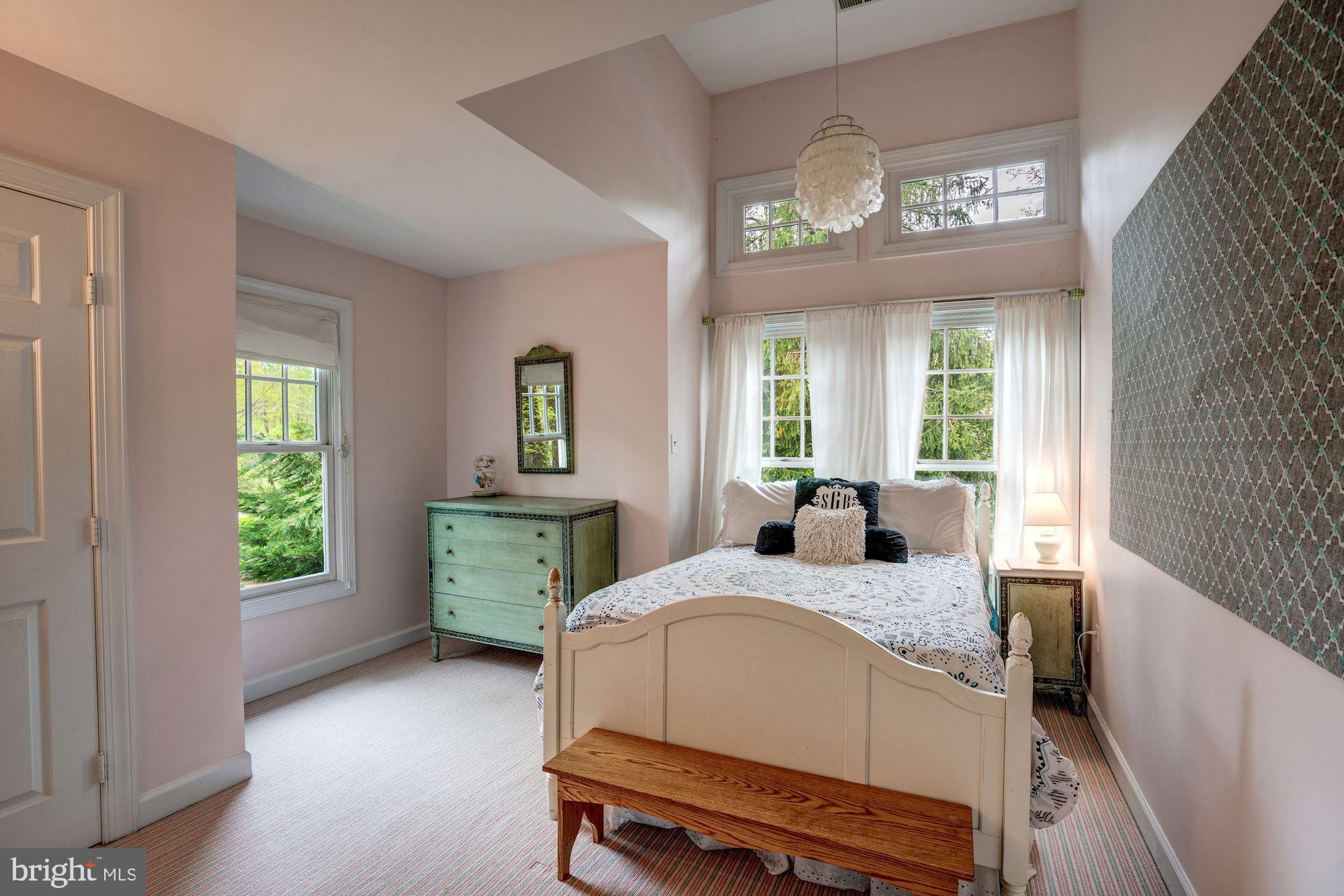 6705 Persimmon Tree Road Bethesda, MD 20817 - Photo 20 of 39