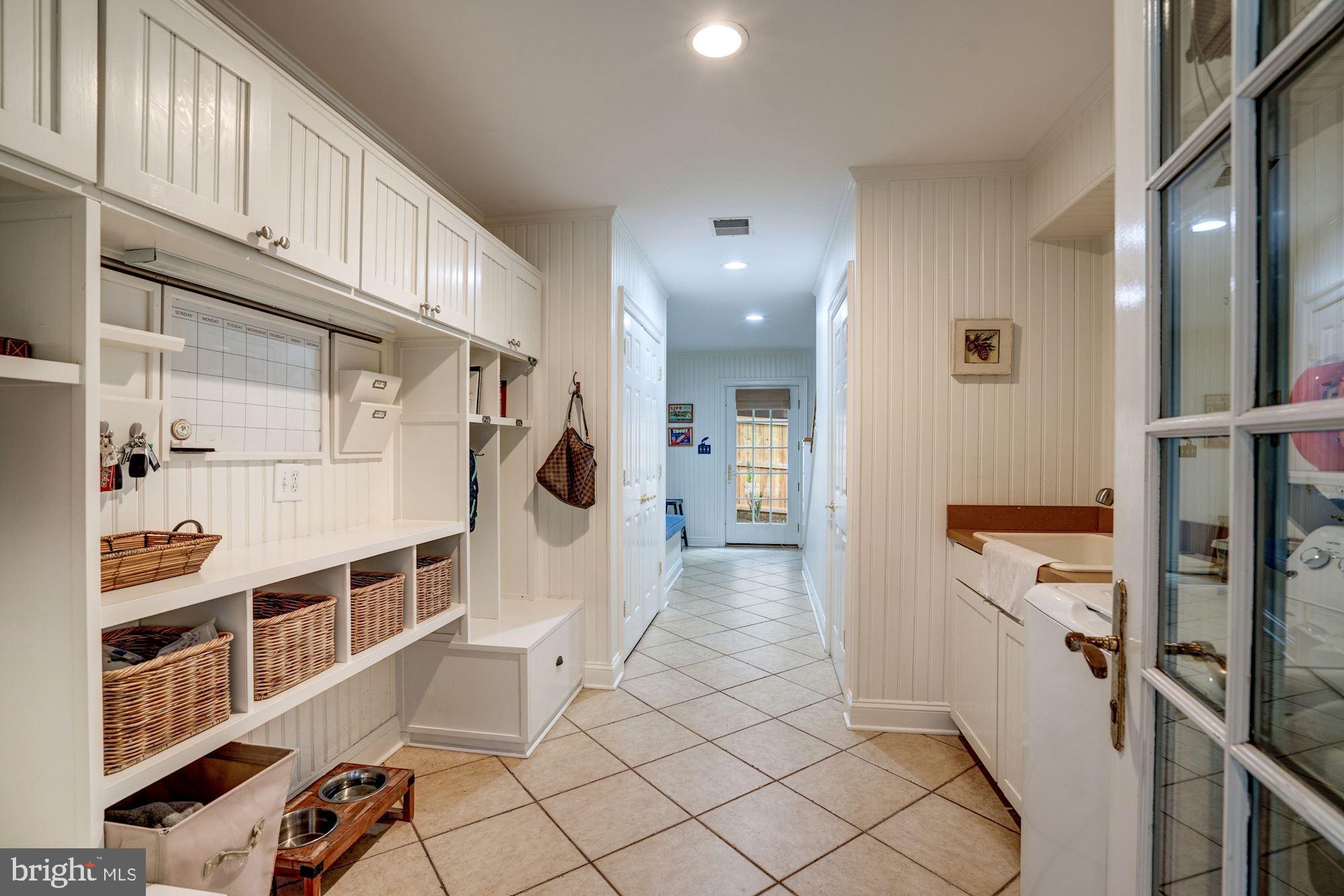 6705 Persimmon Tree Road Bethesda, MD 20817 - Photo 26 of 39