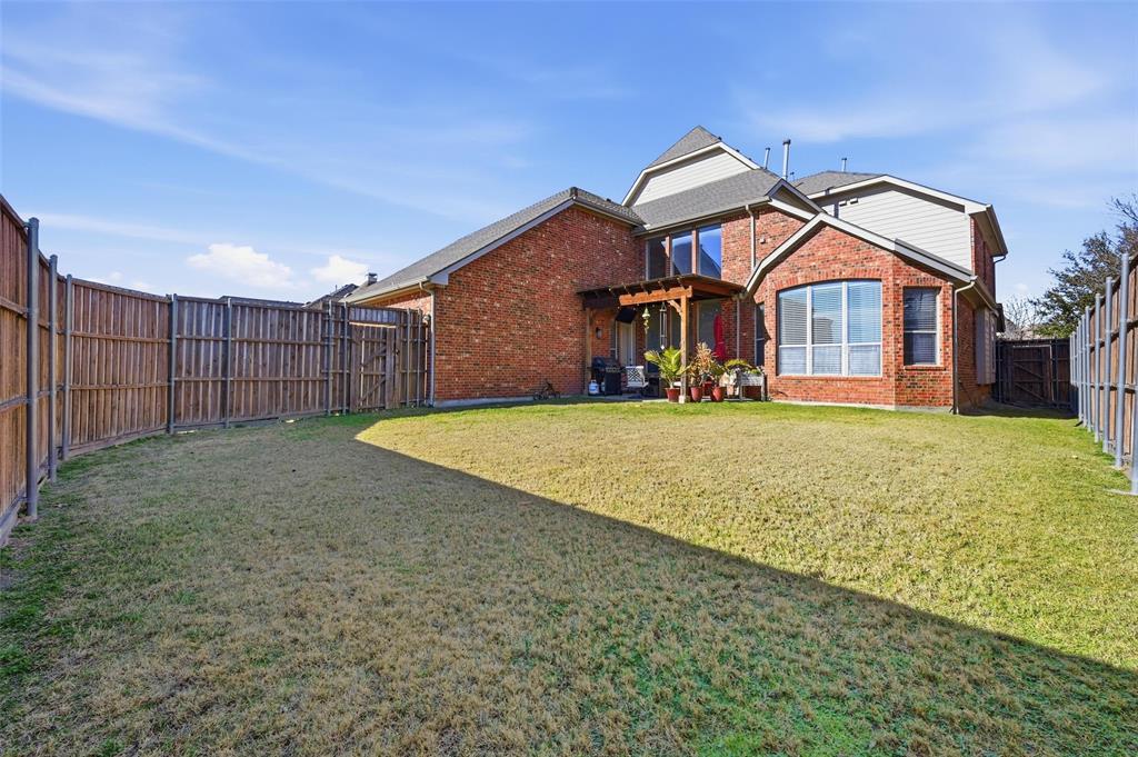 2651 Sage Ridge Drive Frisco, TX 75034 - Photo 3 of 38