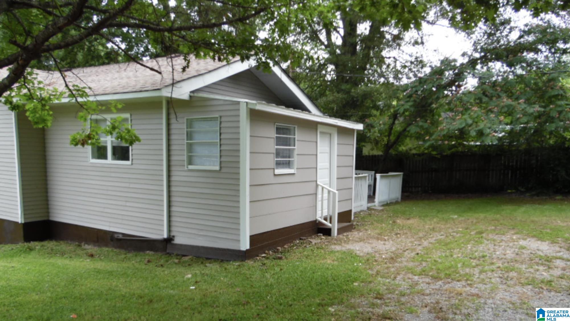 600 9th Avenue Midfield, AL 35228 - Photo 3 of 20