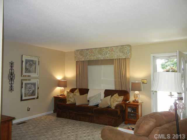 808 Concord Road, Unit 11 Albemarle, NC 28001 - Photo 2 of 16 Gallery Image 2
