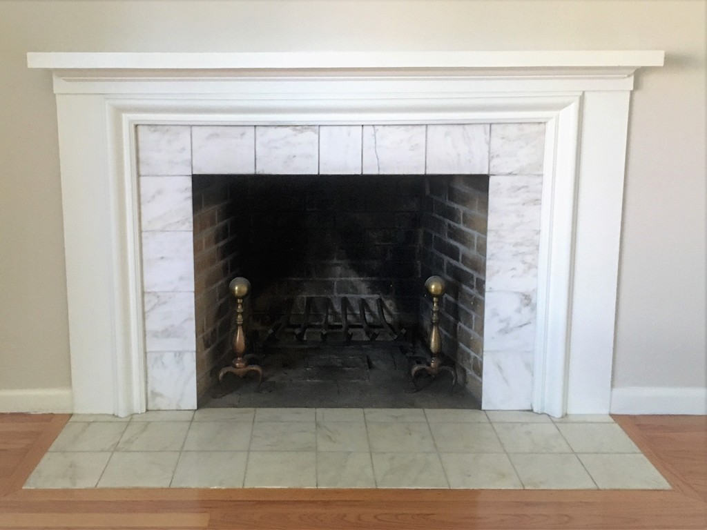25 Redstone Drive Springfield, MA 01118 - Photo 8 of 24 Gallery Image 8