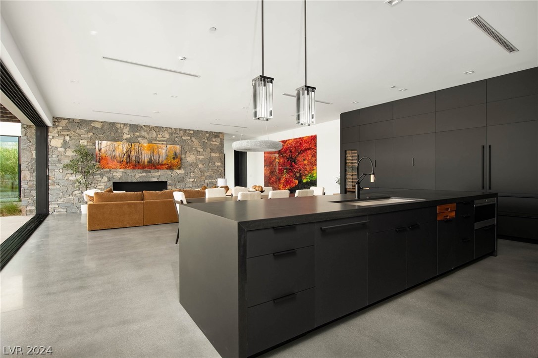 6844 Milos Road Las Vegas, NV 89118 - Photo 18 of 76 Gallery Image 18