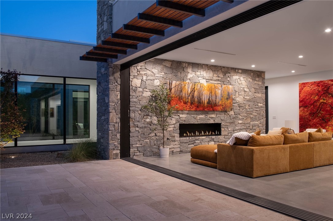 6844 Milos Road Las Vegas, NV 89118 - Photo 7 of 76 Gallery Image 7
