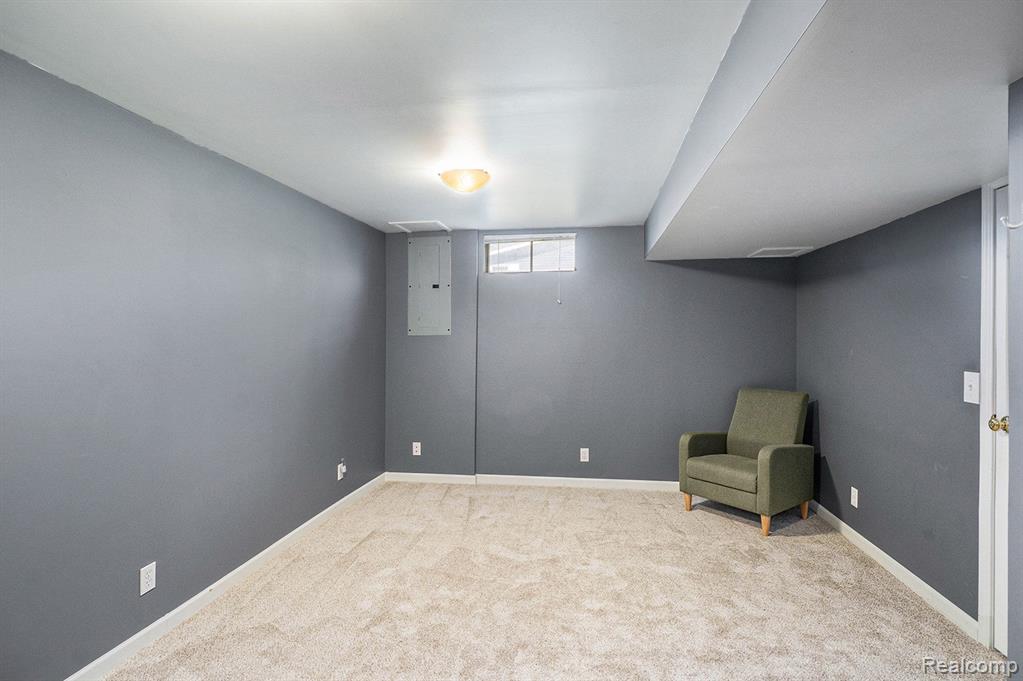4040 West Thompson Road Linden, MI 48451 - Photo 14 of 26