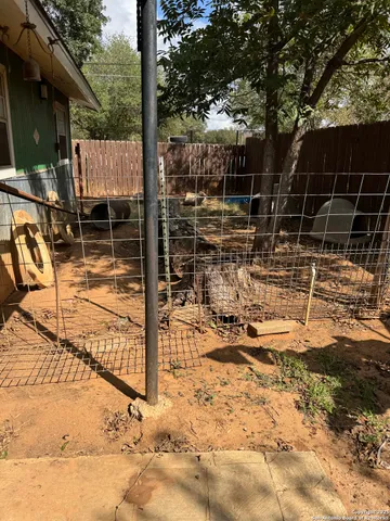 $265,000 | 363 William Drive, Pearsall, TX 78061